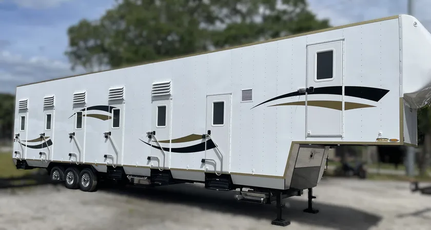 45'+ Gold Standard 5th Wheel bunkhouse preview